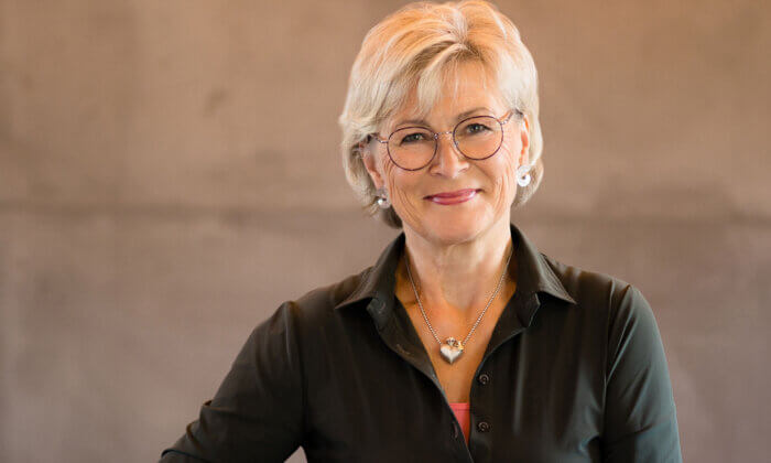 Portrait von Edith Plegge